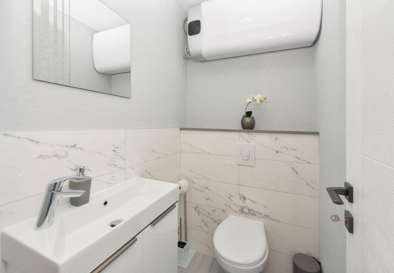 App Anna Apartment Makarska Ngoại thất bức ảnh